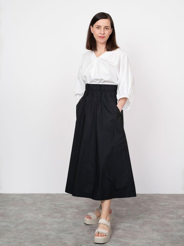 Elastic waist maxi-skirt